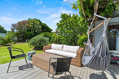 Photo of property in 39 Tiromoana Road, Raumati South, Paraparaumu, 5032