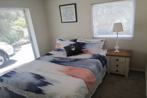 Photo of property in 21 St Ives Terrace, Mairangi Bay, Auckland, 0630