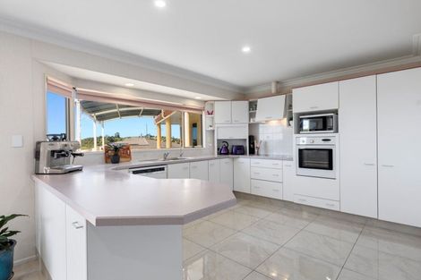 Photo of property in 5 Norfolk Way, Welcome Bay, Tauranga, 3112