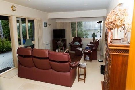 Photo of property in 6 Doon Grove, Papakowhai, Porirua, 5024