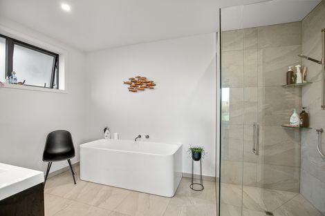 Photo of property in 4 Padgets Lane, Earnscleugh, Alexandra, 9391