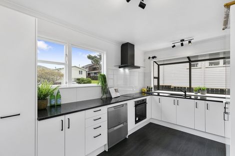 Photo of property in 54 Kandy Crescent, Ngaio, Wellington, 6035