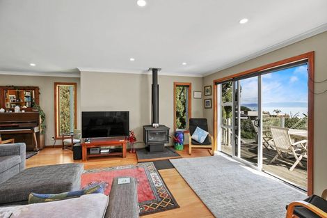 Photo of property in 15 Patui Avenue, Ngarimu Bay, Thames, 3575