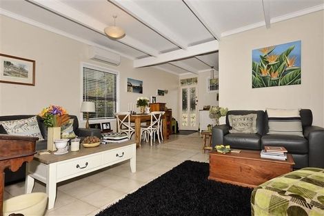 Photo of property in 1/7a Seaside Avenue, Waterview, Auckland, 1026