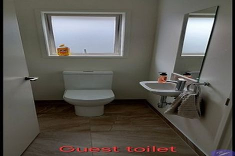 Photo of property in 10 Karearea Drive, Coastlands, Whakatane, 3120