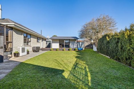 Photo of property in 23 Glenora Place, Hornby, Christchurch, 8042