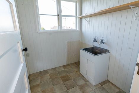 Photo of property in 37 Puketai Street, Andersons Bay, Dunedin, 9013