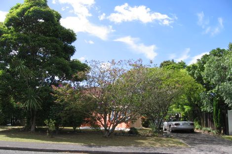 Photo of property in 29 Cockayne Crescent, Sunnynook, Auckland, 0620