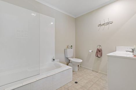 Photo of property in 26/25 Terminus Street, Te Aroha, 3320