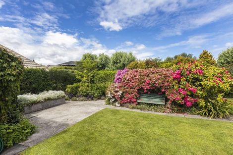 Photo of property in 44 Memorial Avenue, Ilam, Christchurch, 8053