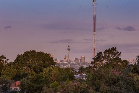 Photo of property in 25 Anich Road, Massey, Auckland, 0614