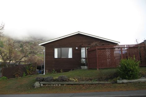 Photo of property in 24b Remarkables Crescent, Frankton, Queenstown, 9300