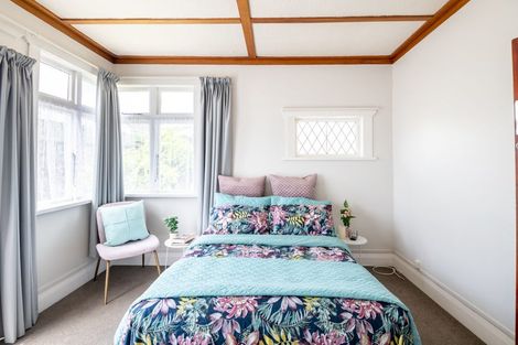 Photo of property in 13 Retter Street, Paparangi, Wellington, 6037