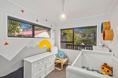 Photo of property in 9 West Harbour Drive, West Harbour, Auckland, 0618