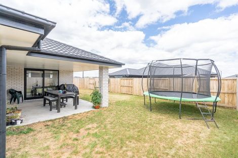 Photo of property in 5 Kimbrae Drive, Rototuna North, Hamilton, 3210