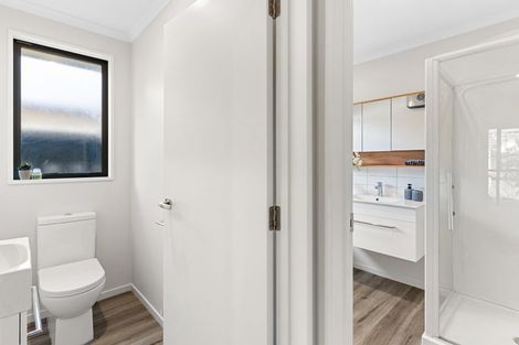 Photo of property in 13 Carrs Road, Wigram, Christchurch, 8025