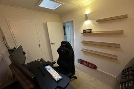 Photo of property in 8a Langton Road, Stanmore Bay, Whangaparaoa, 0932