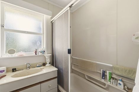 Photo of property in 6 Crombie Street, Bellevue, Tauranga, 3110