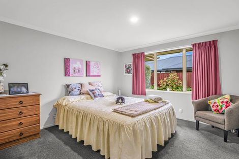 Photo of property in 10 Ropley Street, Amberley, 7410