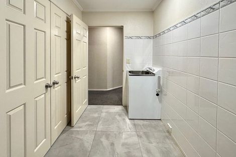 Photo of property in 26 Maghera Drive, East Tamaki Heights, Auckland, 2016