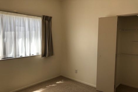 Photo of property in 2 Glucina Place, Glen Eden, Auckland, 0602