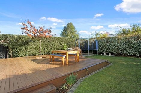 Photo of property in 35 Deepdale Street, Burnside, Christchurch, 8053