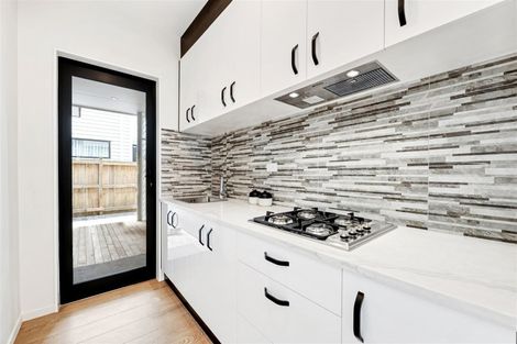 Photo of property in 51 Hikuawa Road, Flat Bush, Auckland, 2019