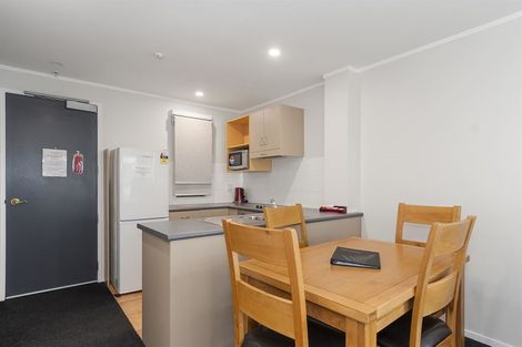 Photo of property in 23 Maunganui Road, Mount Maunganui, 3116