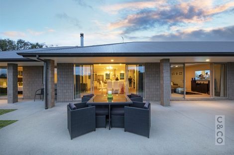 Photo of property in 92 Taiapa Valley Road, Muriwai, Waimauku, 0881