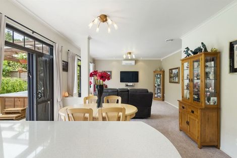 Photo of property in 10 Pepperdine Place, Albany, Auckland, 0632