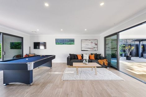 Photo of property in 99 Stoneridge Terrace, Whitford, Manurewa, 2576