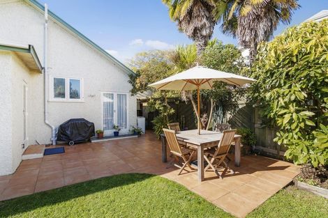 Photo of property in 2 Oldham Lane, The Wood, Nelson, 7010