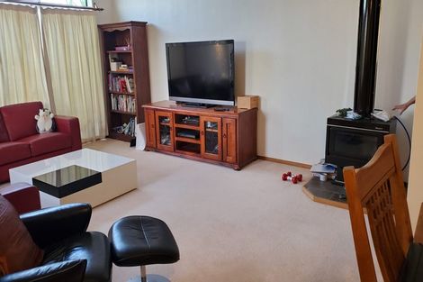 Photo of property in 34 Oliver Road, Eastern Beach, Auckland, 2012