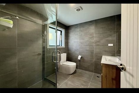 Photo of property in 15 Kea Road, Silverdale, 0932