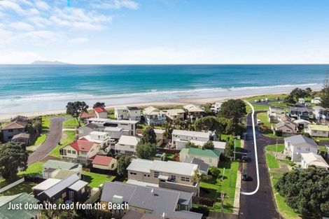 Photo of property in 12 Ocean View Road, Waihi Beach, 3611