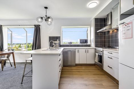 Photo of property in 9 Beaumaris Place, Dinsdale, Hamilton, 3204