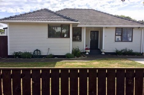 Photo of property in 23 Dimock Street, Titahi Bay, Porirua, 5022