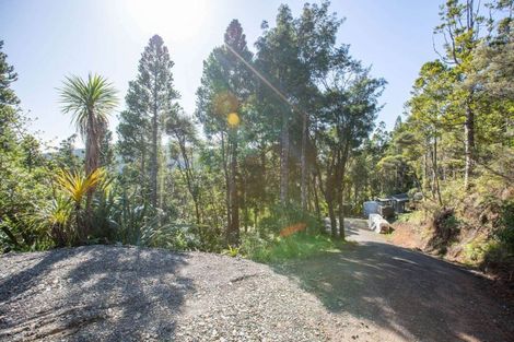 Photo of property in 15 Te Aute Ridge Road, Waitakere, Auckland, 0781