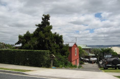 Photo of property in 36 De Luen Avenue, Tindalls Beach, Whangaparaoa, 0930