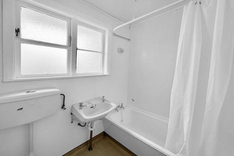 Photo of property in 19 Maire Street, Gonville, Whanganui, 4501