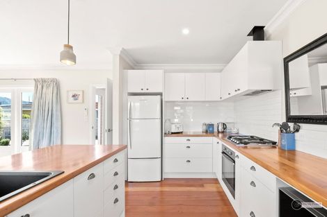 Photo of property in 19b Wilford Street, Wallaceville, Upper Hutt, 5018