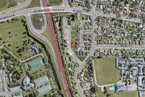 Photo of property in 8 Dumas Place, Rosehill, Papakura, 2113