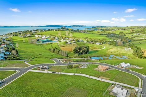 Photo of property in 8 Torokaha Lane, Snells Beach, 0920