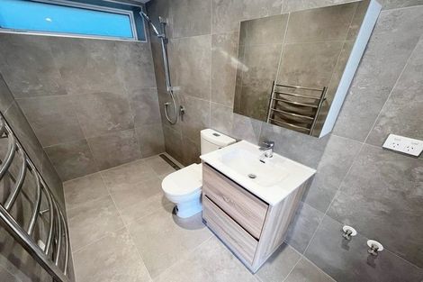 Photo of property in 37 Merriefield Avenue, Forrest Hill, Auckland, 0620