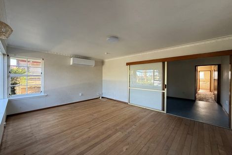 Photo of property in 1/320 Memorial Avenue, Burnside, Christchurch, 8053
