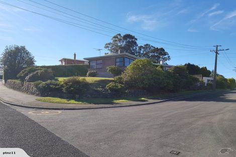 Photo of property in 1 Watkin Street, Pine Hill, Dunedin, 9010
