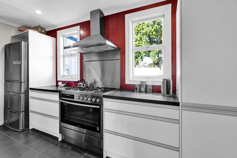 Photo of property in 272 Saunders Road, Okato, New Plymouth, 4381