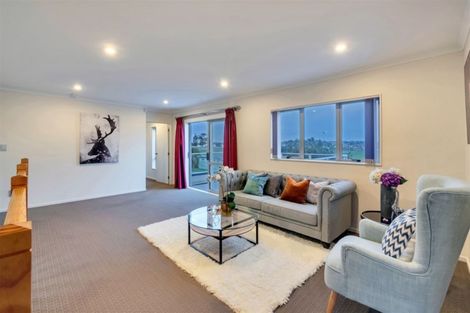 Photo of property in 28b Kirrie Avenue, Te Atatu South, Auckland, 0610