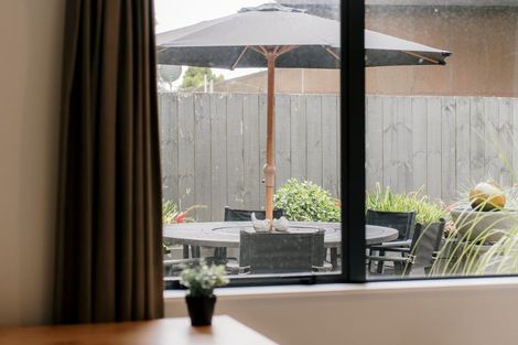 Photo of property in 17a Callis Avenue, Opaheke, Papakura, 2113