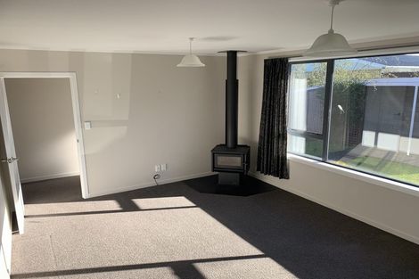 Photo of property in 5 Canteen Street, Marton, 4710